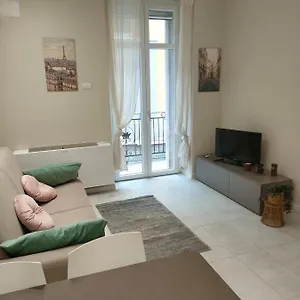 residenza-il-principe-bilocale-2-in-centro.emilia-romagnahotels.net/