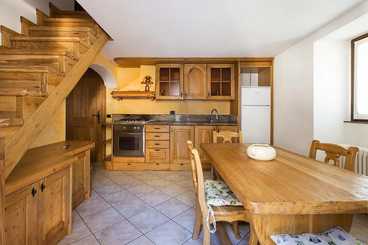 Apartment Ca Bregaglia - Appartamenti Per Vacanze Prosto di Piuro Italy