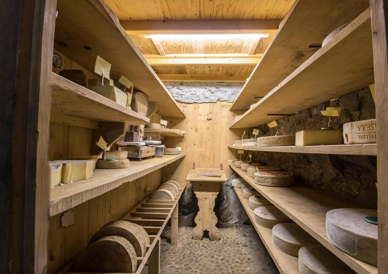 Ca Bregaglia - Appartamenti Per Vacanze Prosto di Piuro 0*,  Italy